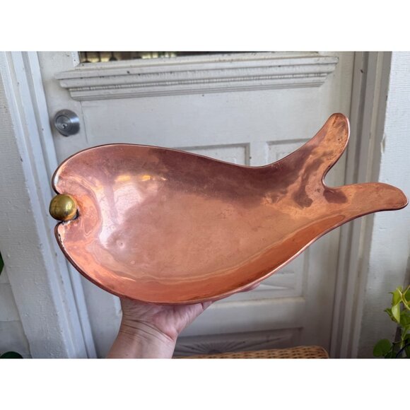 Vintage MCM Copper Footed Fish Shaped Serving Bowl Tray - Picture 10 of 15